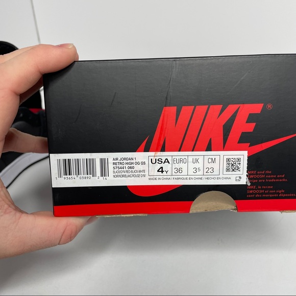 Nike Air Jordan 1 Retro High OG “Black Satin” NEW - Picture 4 of 4